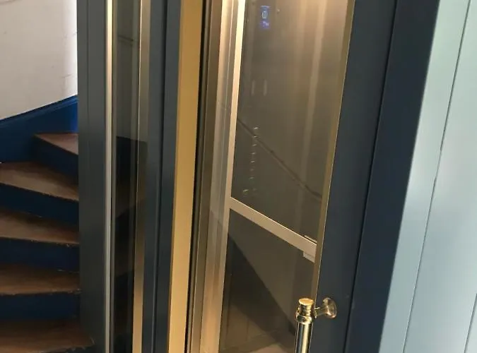 Assas-vavin Apartment